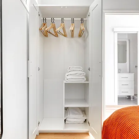 דירה Blueground Sarria Balcony Bcn-74 ברצלונה